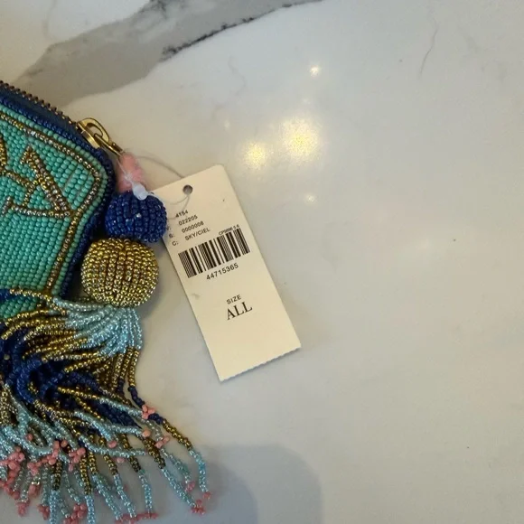 Anthropologie Beaded Clutch Pouch – Colorful Heart & Floral Design – NWT - Picture 4 of 5